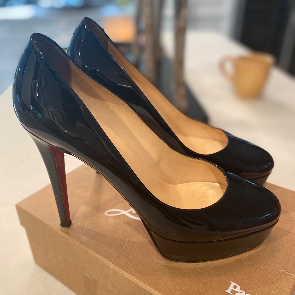 Christian Loubiton Black Patent Leather Pumps